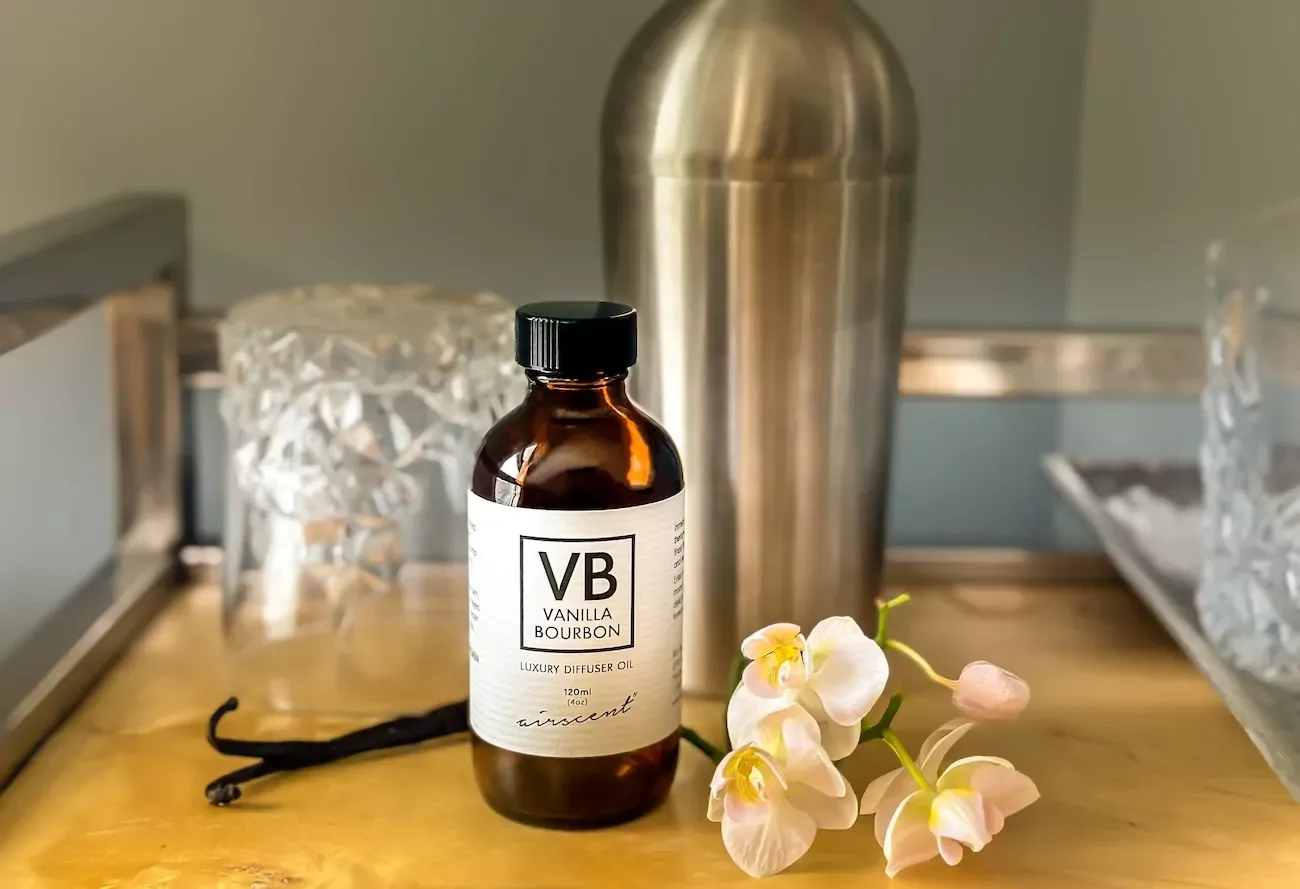 Vanilla Bourbon diffuser oil with vanilla stick